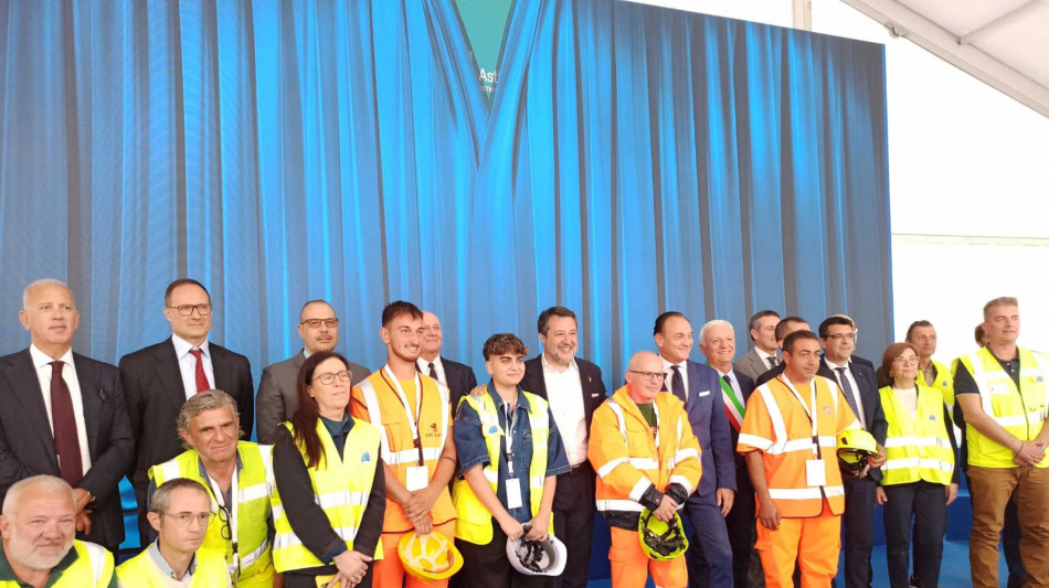 Salvini, 'Asti-Cuneo porter&agrave; lavoro, sviluppo e meno code'