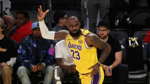 Nba: LeBron all'ultimo secondo e i Lakers tornano alla vittoria