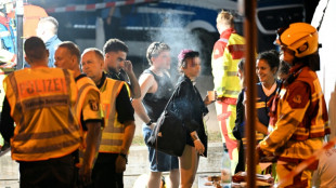 Pol&iacute;cia busca suspeito do ataque mortal perto da Marcha do Orgulho em Berlim