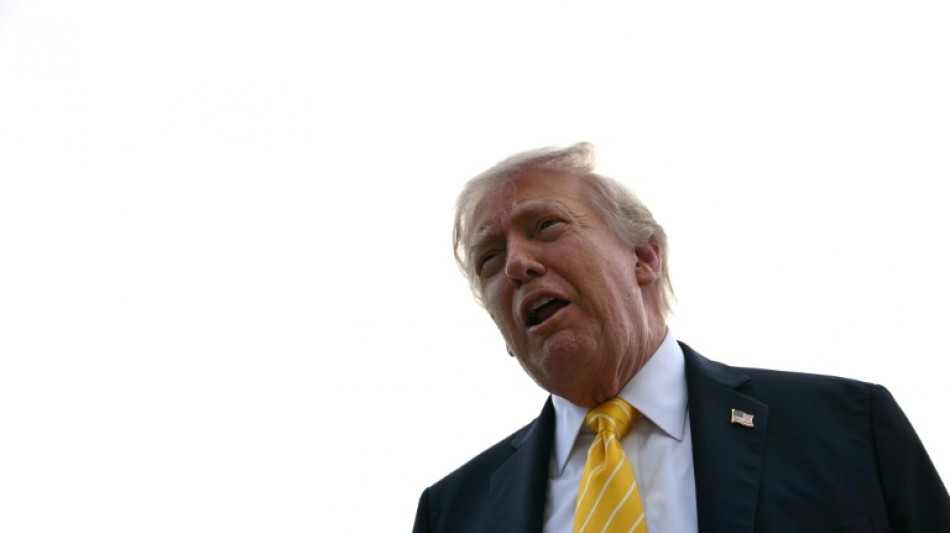 Trump anuncia opera&ccedil;&atilde;o para liberar o Estreito de Ormuz e Ir&atilde; amea&ccedil;a atacar for&ccedil;as americanas