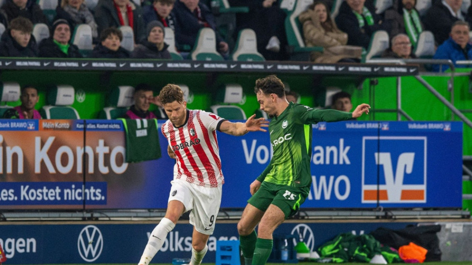 Dreierpack von Pejcinovic reicht nach Bauer-Bef&ouml;rderung nicht