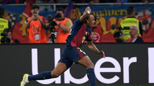 Barça vence Real Madrid (3-2) na prorrogação e conquista Copa do Rei pela 32ª vez