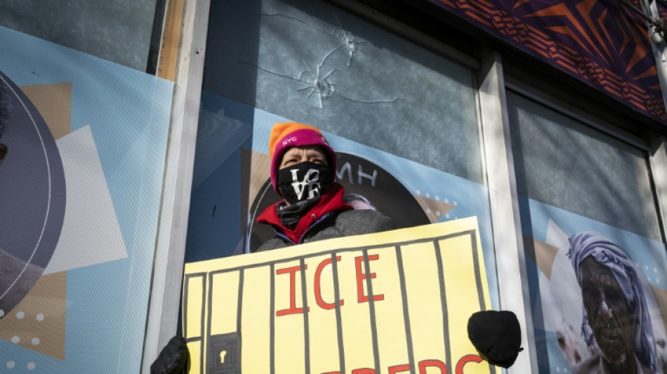 US immigration agents face backlash after Minneapolis killings