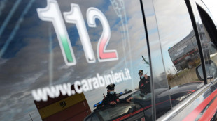 Donna uccisa in casa a Piacenza, si cerca il marito