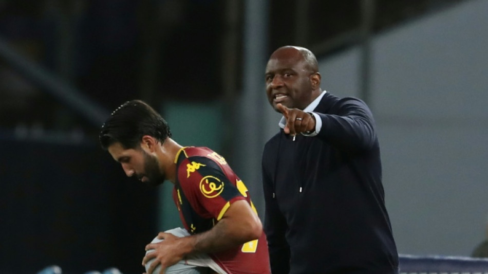 Patrick Vieira &eacute; demitido do Genoa