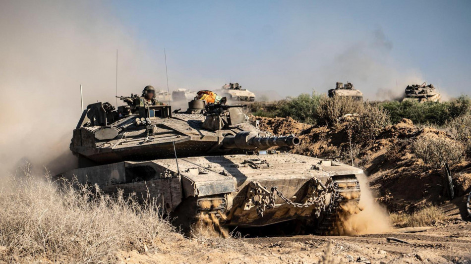 'Usa lavorano a vendite di armi per 6 miliardi a Israele'