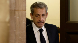MP franc&ecirc;s pede 7 anos de pris&atilde;o a ex-presidente Sarkozy por associa&ccedil;&atilde;o criminosa