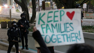 EEUU considerar&aacute; las opiniones "antiestadounidenses" de los solicitantes de beneficios migratorios