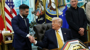 El peleador Topuria dice que el encuentro con Trump "fue incre&iacute;ble"