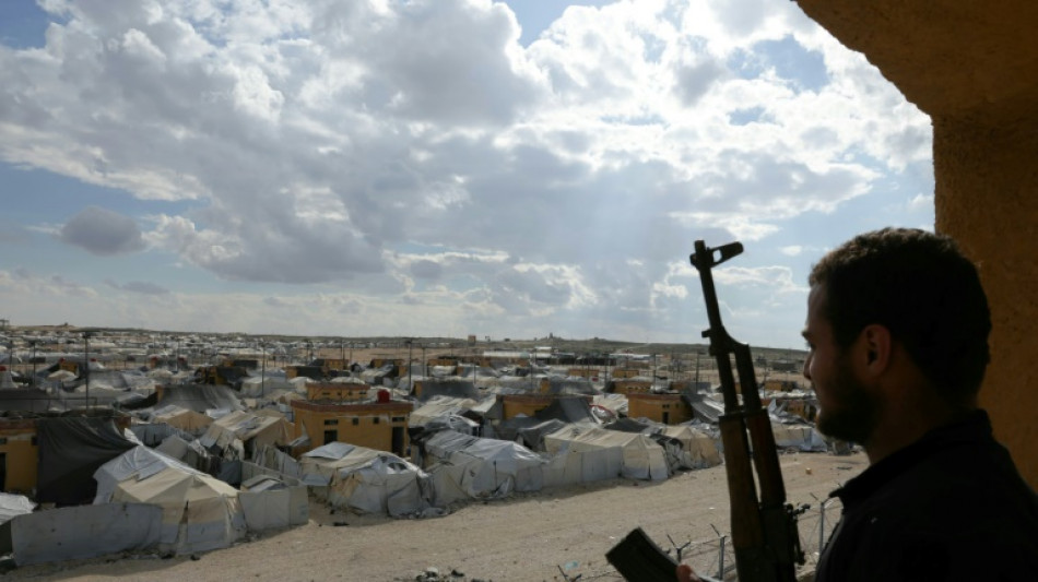 Chaos as jihadist relatives left Syrian camp, witnesses say