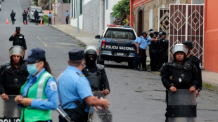 Polic&iacute;a de Nicaragua se lleva "con violencia" a obispo cr&iacute;tico de Ortega