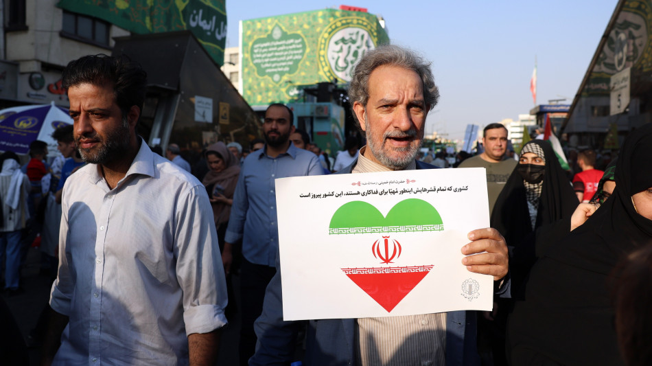 Soccorritori Iran, 'colpi Israele su ambulanza, 2 morti'