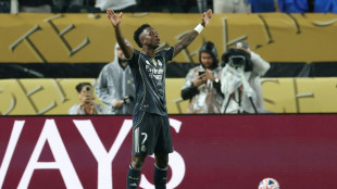 'Meus companheiros me deram tranquilidade', diz Vini após encerrar jejum de gols pelo Real