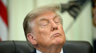 Trump niega di&aacute;logo previsto con Ir&aacute;n y presenta Ormuz como "nuevo territorio de EEUU"