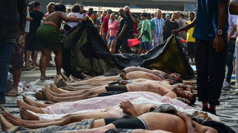 Vecinos recuperan decenas de cuerpos tras la operaci&oacute;n m&aacute;s letal en Rio de Janeiro