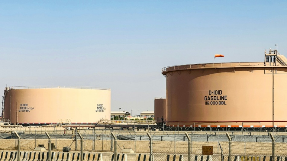 Houthis dizem ter atacado "locais sens&iacute;veis" na capital saudita