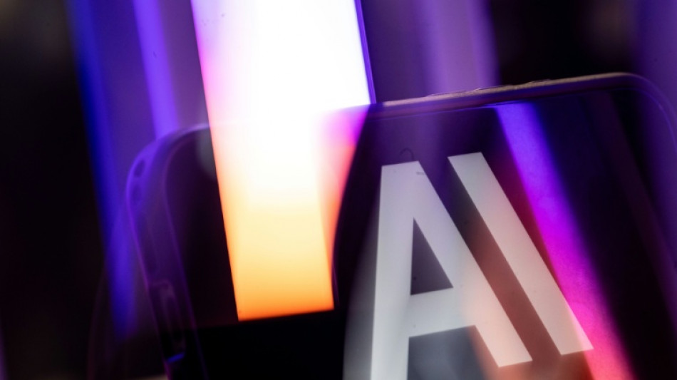 Uso de IA em trabalhos acad&ecirc;micos provoca debate nas universidades dos EUA