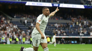 Real Madrid sofre mas vence Celta (3-2) com 2 de Mbappé e segue ritmo do líder Barça