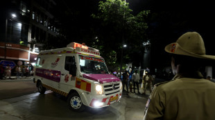 Aereo passeggeri precipita in India con 242 persone a bordo