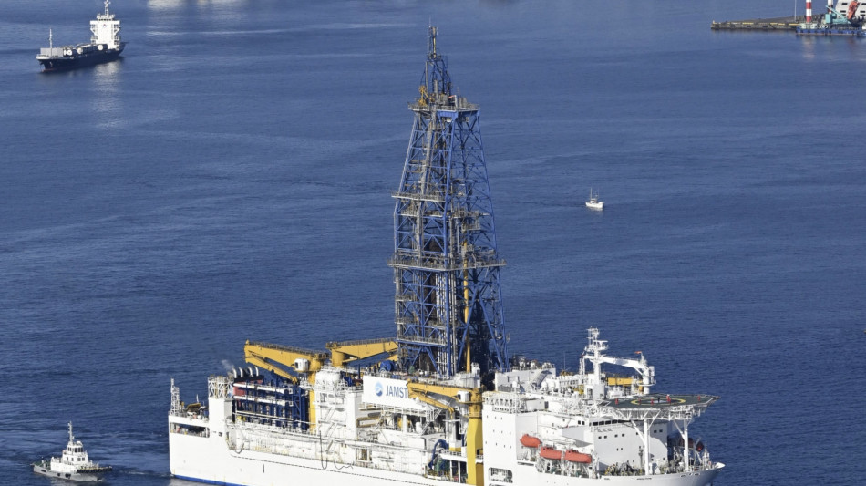 Giappone, svolta sulle terre rare: estrazione record a 5.600 metri nel Pacifico