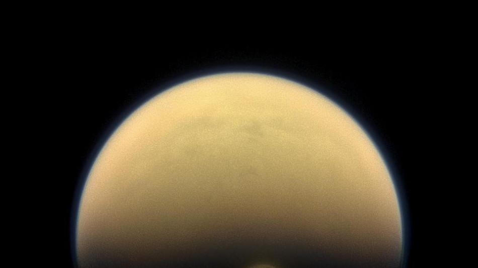 Smentita l'ipotesi di un oceano su Titano, la luna pi&ugrave; grande di Saturno