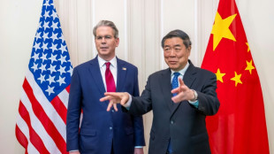 EEUU y China buscan prolongar su tregua comercial en negociaciones en Londres