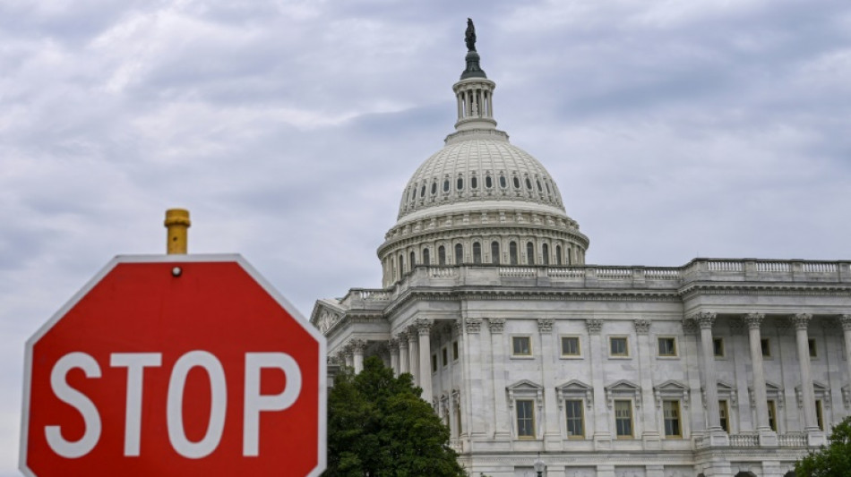 US government shutdown enters second week, no end in sight