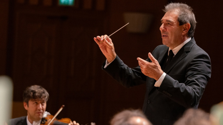 Daniele Gatti e l'Orchestra Mozart a Bologna e in tourn&eacute;e