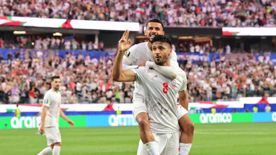 Em meio ao caos geopol&iacute;tico, Ir&atilde; desafia a B&eacute;lgica em campo