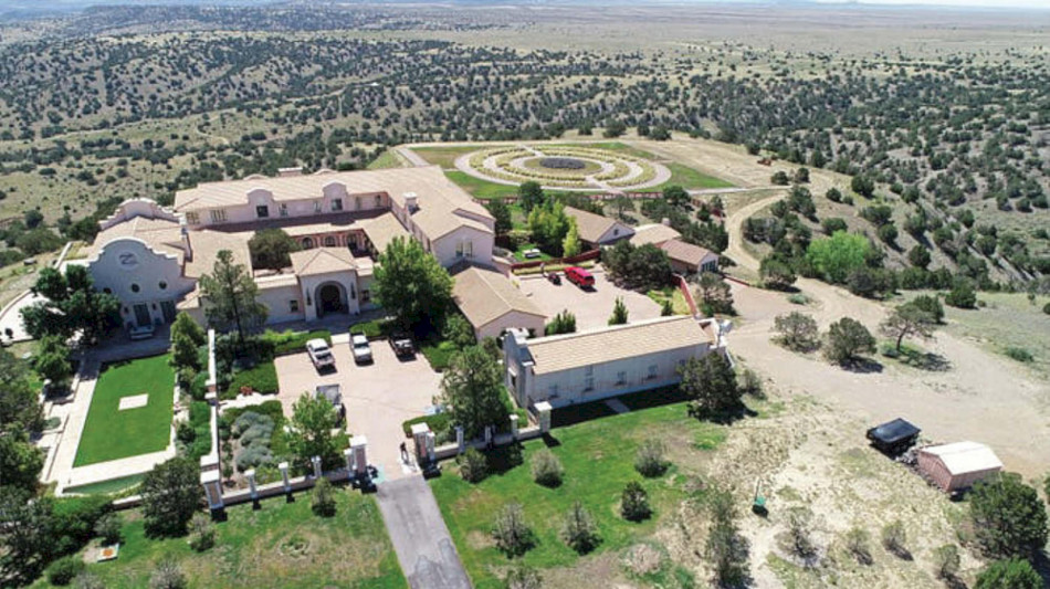 Si allarga l'inchiesta sul ranch di Epstein, chiesti dati a JPMorgan e Google