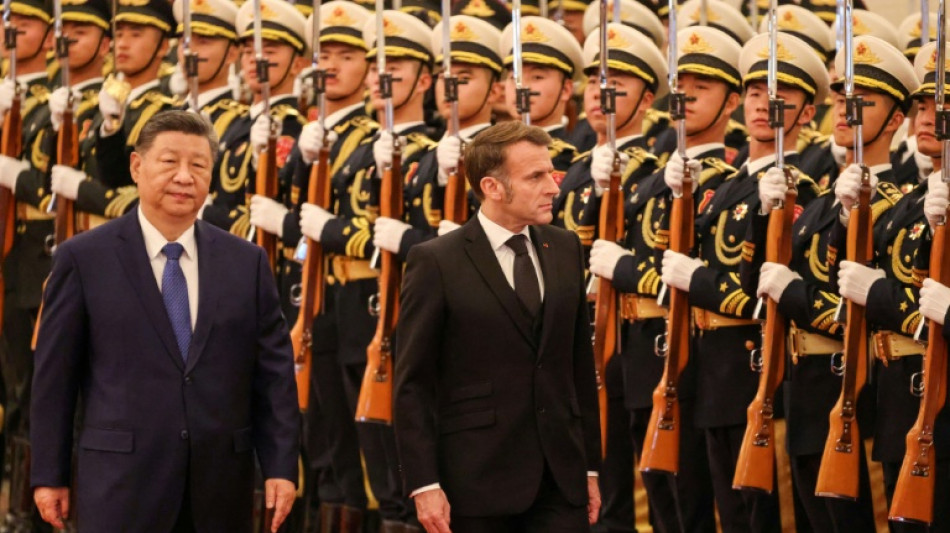 Ukraine, commerce... Macron presse Xi, qui refuse toute responsabilit&eacute; dans la guerre