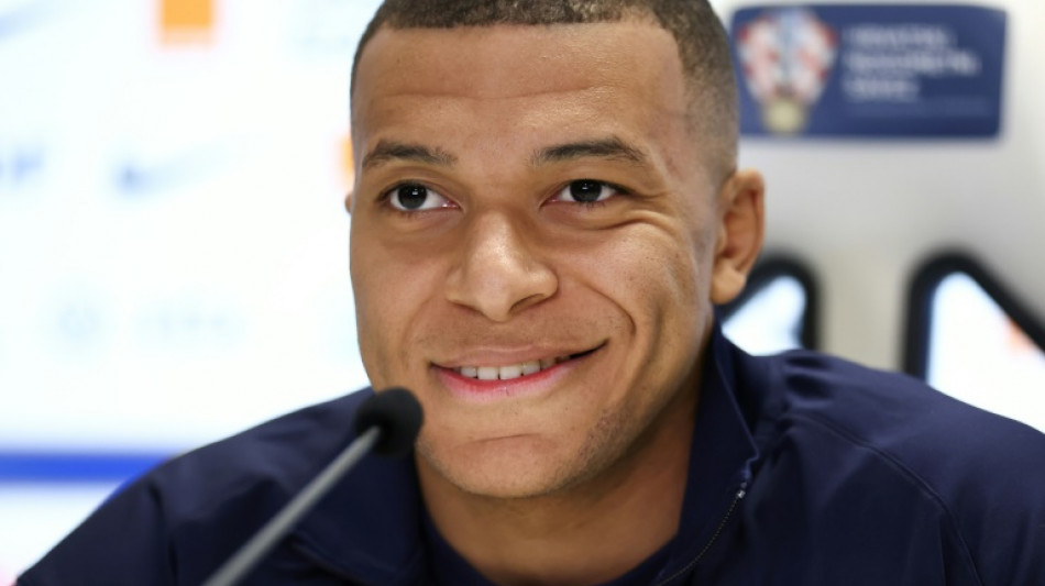 PSG pede anulação de penhora às suas contas em litígio com Mbappé