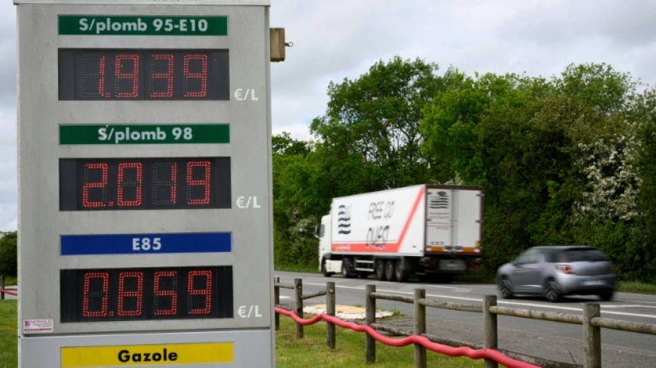 L'organisation des vacances d'&eacute;t&eacute; chamboul&eacute;e par les prix &agrave; la pompe