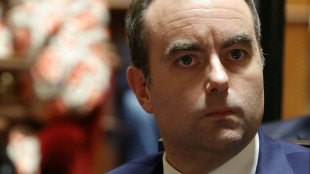 Budget: derni&egrave;re ligne droite tr&egrave;s incertaine pour S&eacute;bastien Lecornu, entre S&eacute;nat et Assembl&eacute;e