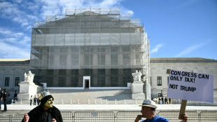La Cour suprême se montre sceptique face aux droits de douane de Trump 