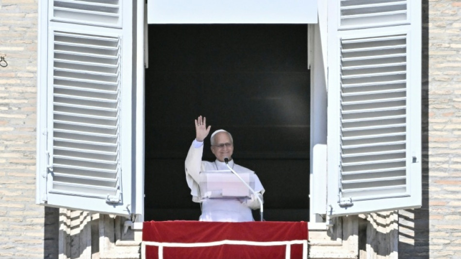 Pope to enter hospital on Tuesday for lung operation